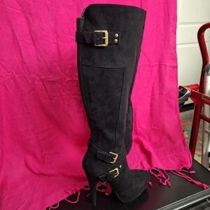 Guess stiletto boots